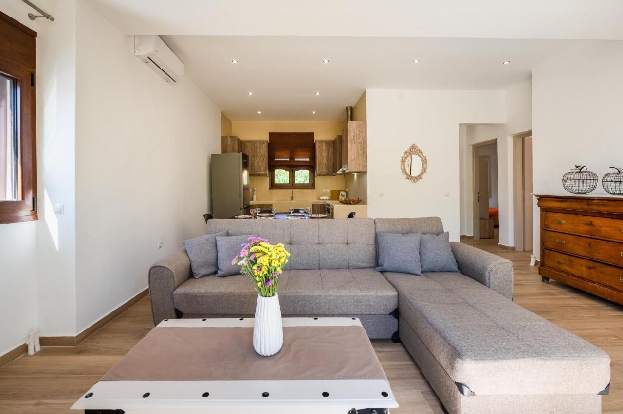 Villa Estrella Aegina ภายนอก รูปภาพ