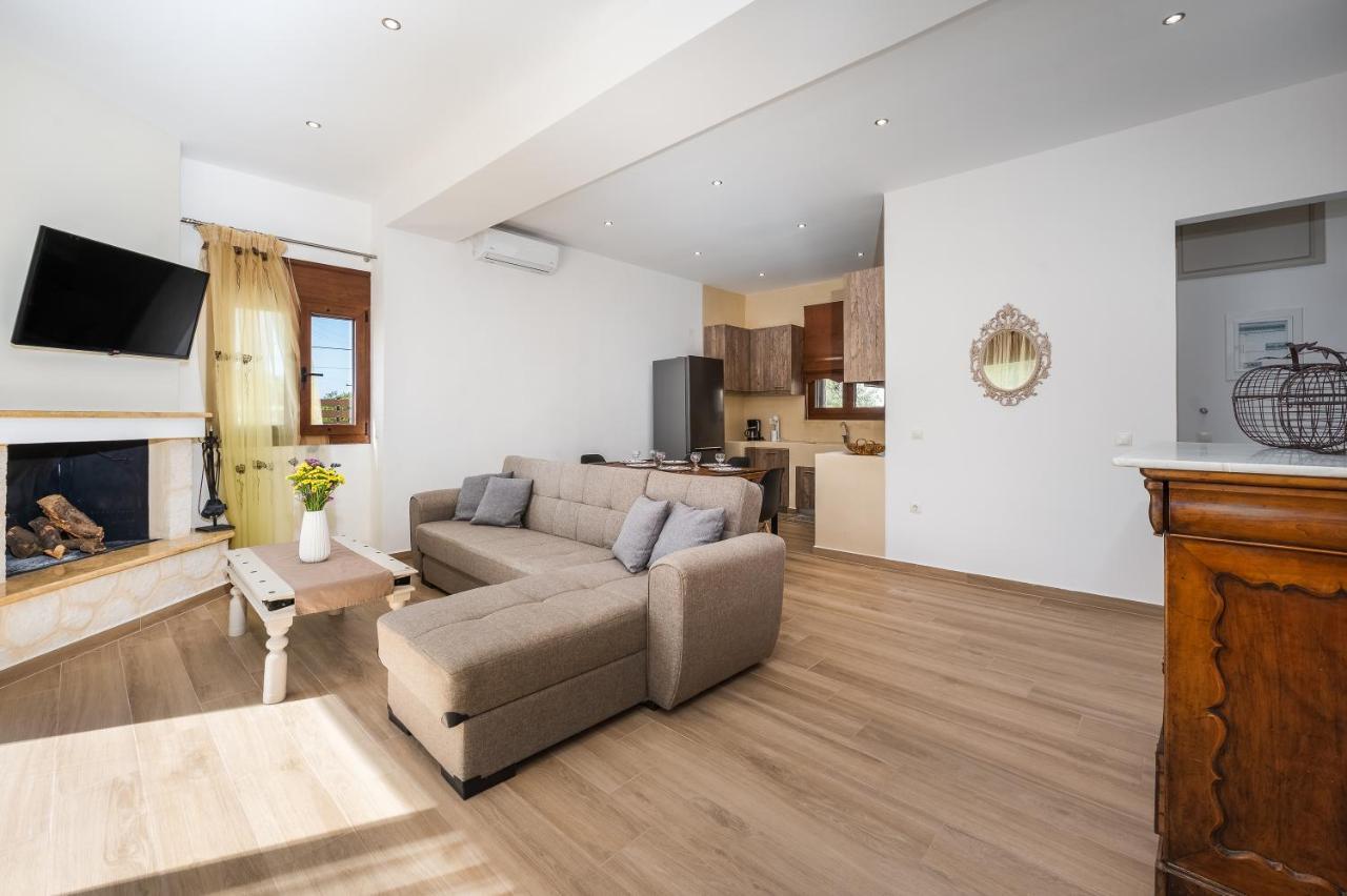 Villa Estrella Aegina ภายนอก รูปภาพ