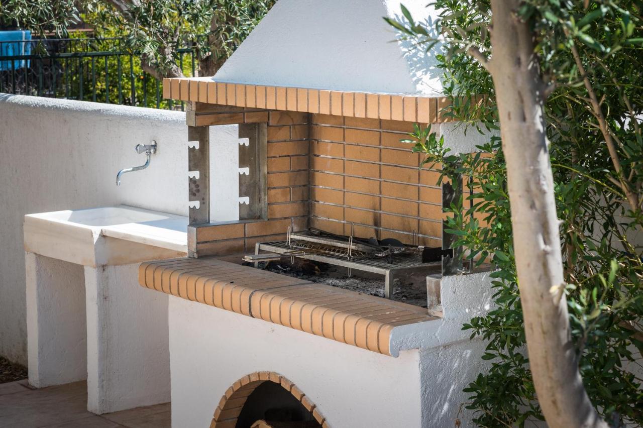 Villa Estrella Aegina ภายนอก รูปภาพ